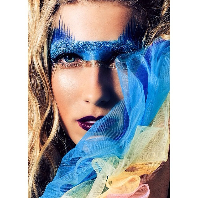 👸 @taylor_vano 💙// styled by @madlov13 @madlyeverafter// hair by @lyssatempco // edited by @northamericana  @jellyclough @anastasiamcmanus